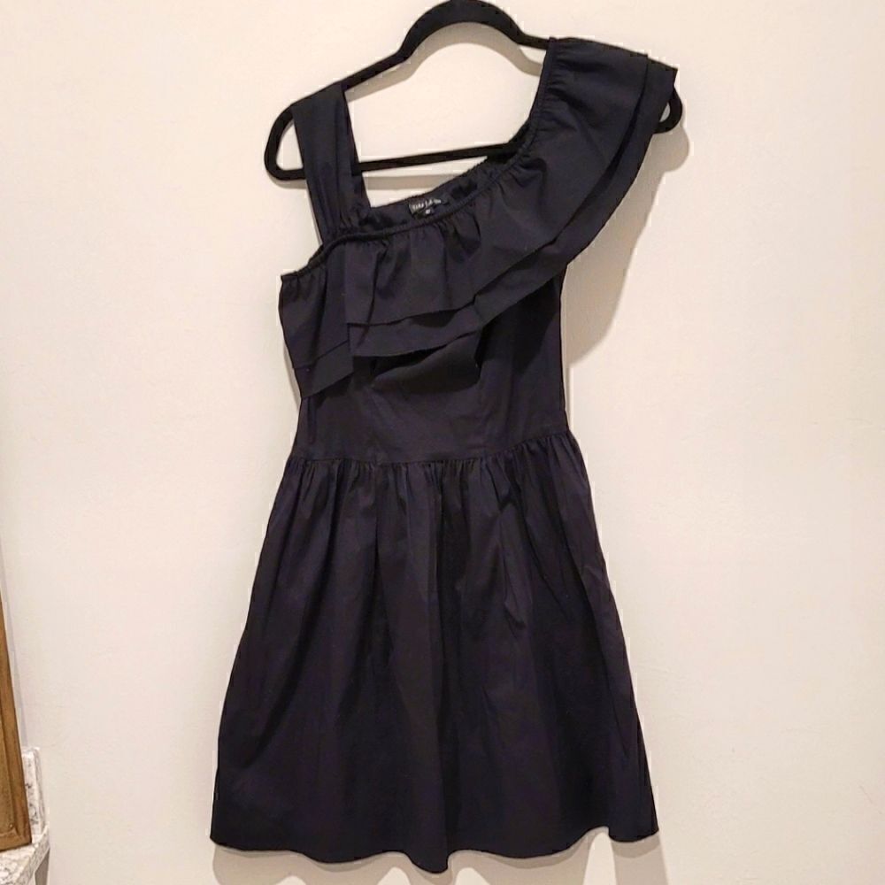 Tara JarmonBlack one shoulder sleeve dress size EU 40